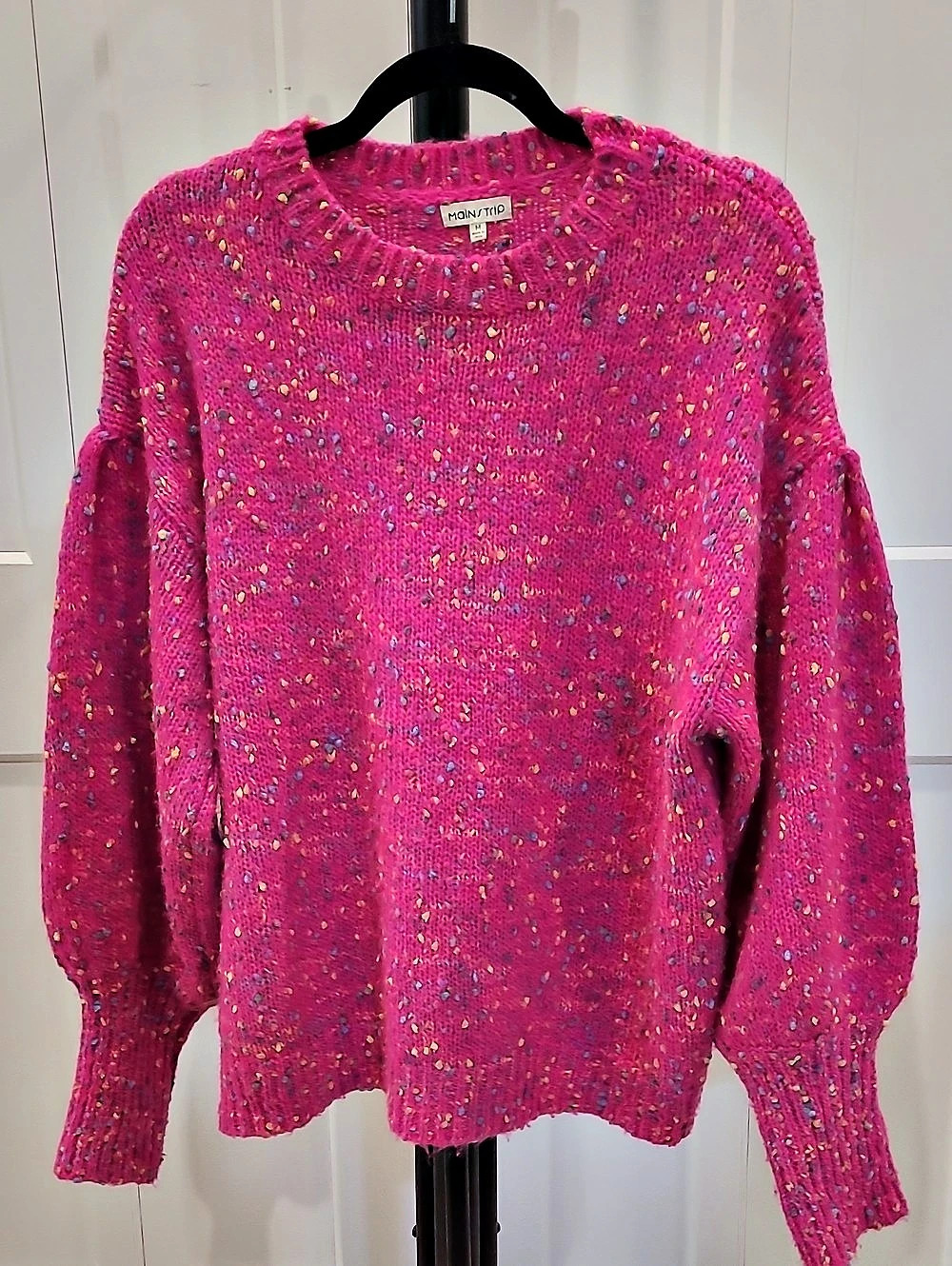 Main Strip Hot Pink Confetti Speckled Knit Balloon Sleeve Sweater Medium